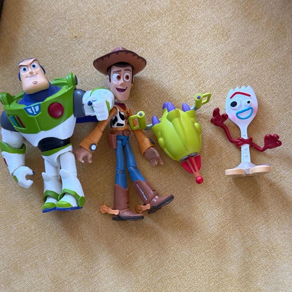 Toy Story Action Figure Set - Buzz Lightyear, Woody & Forky - Disney store